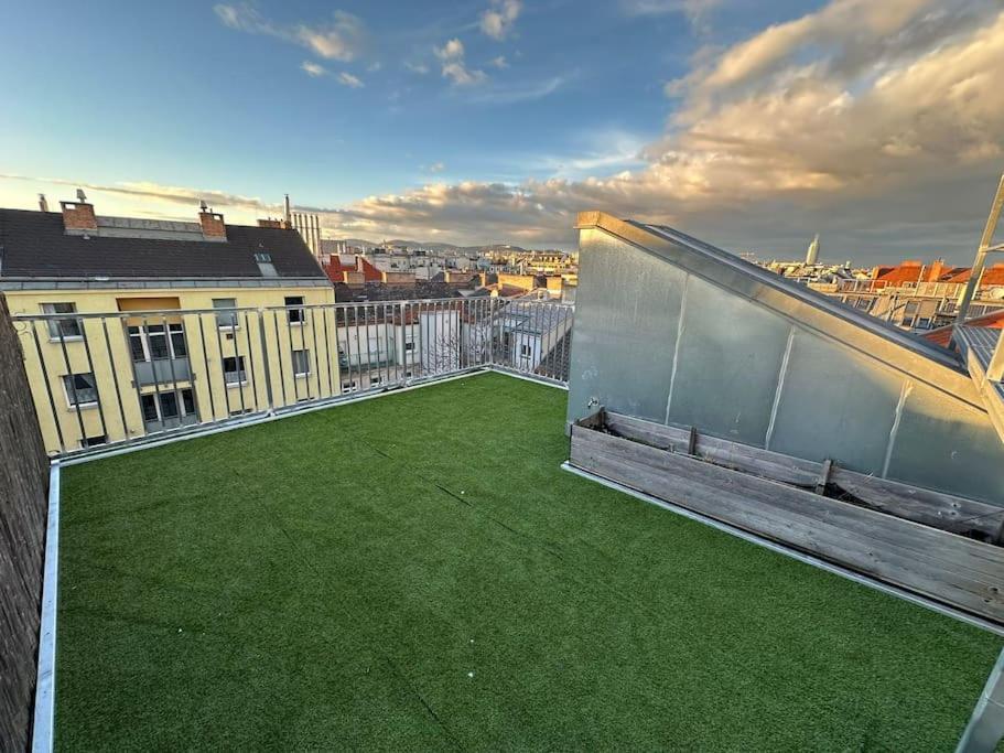 Scenic Rooftop Flat With Terrace Vienne Extérieur photo
